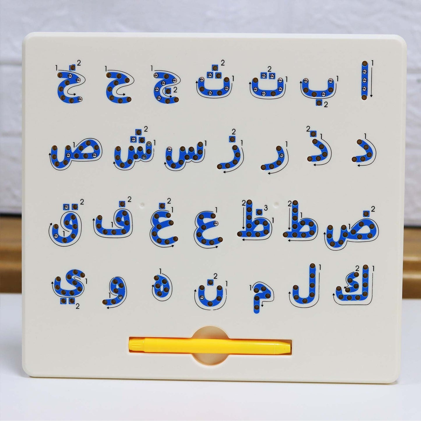 Teach Me Letters – Magnetic Writing Board (Arabic Letters)