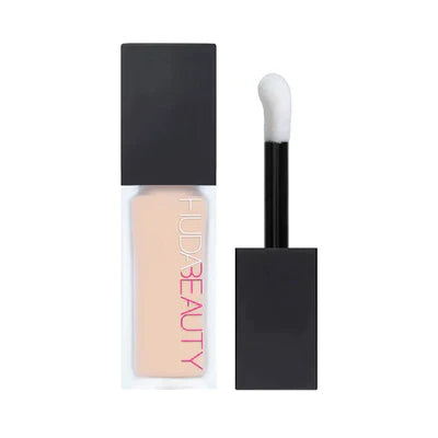 Huda Beauty Fauxfilter Luminous Matte Liquid Concealer -Vanilla Swirl 3.1B