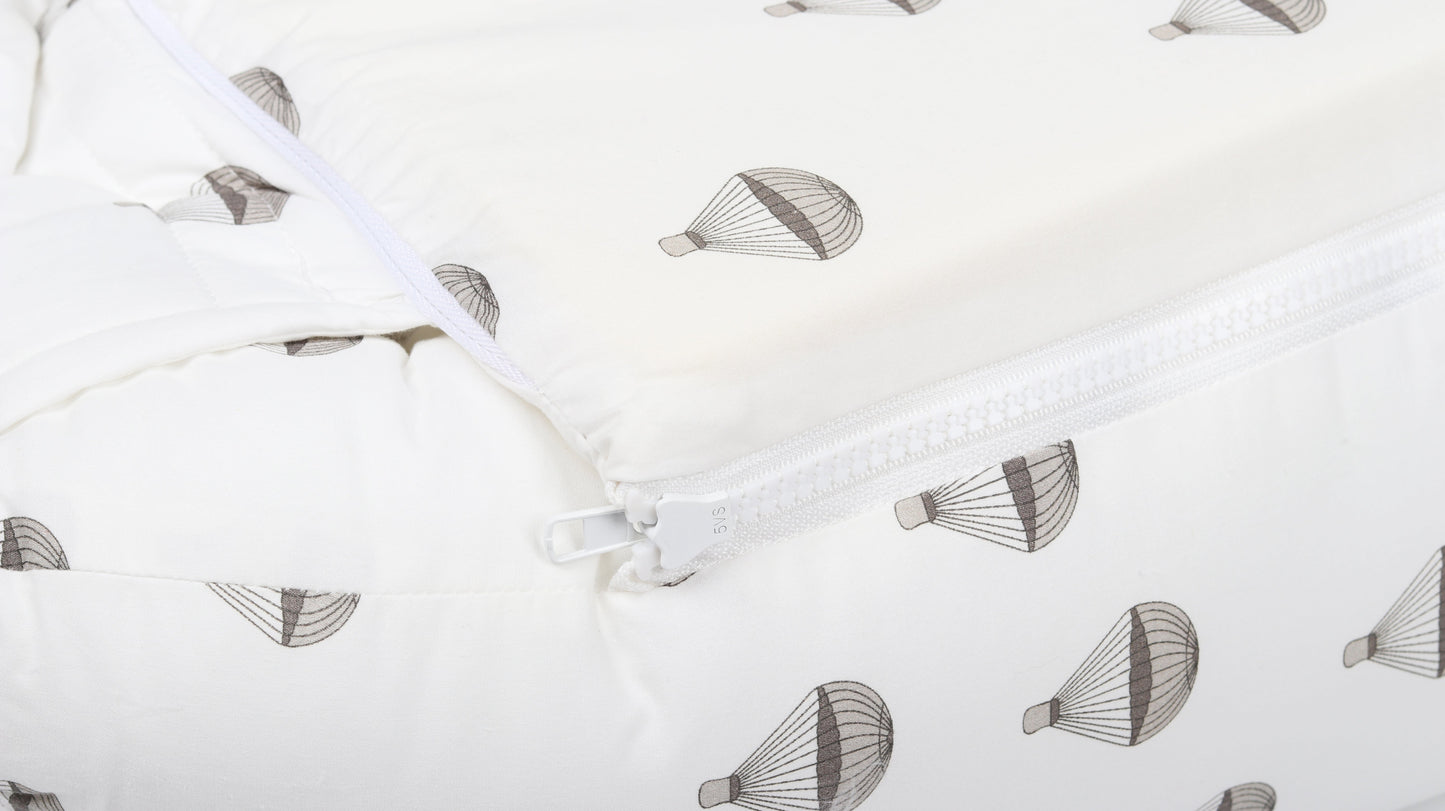 Little Angel - Baby  Portable Lounger Nest – Newborn Infant Sleeper Pod Bed