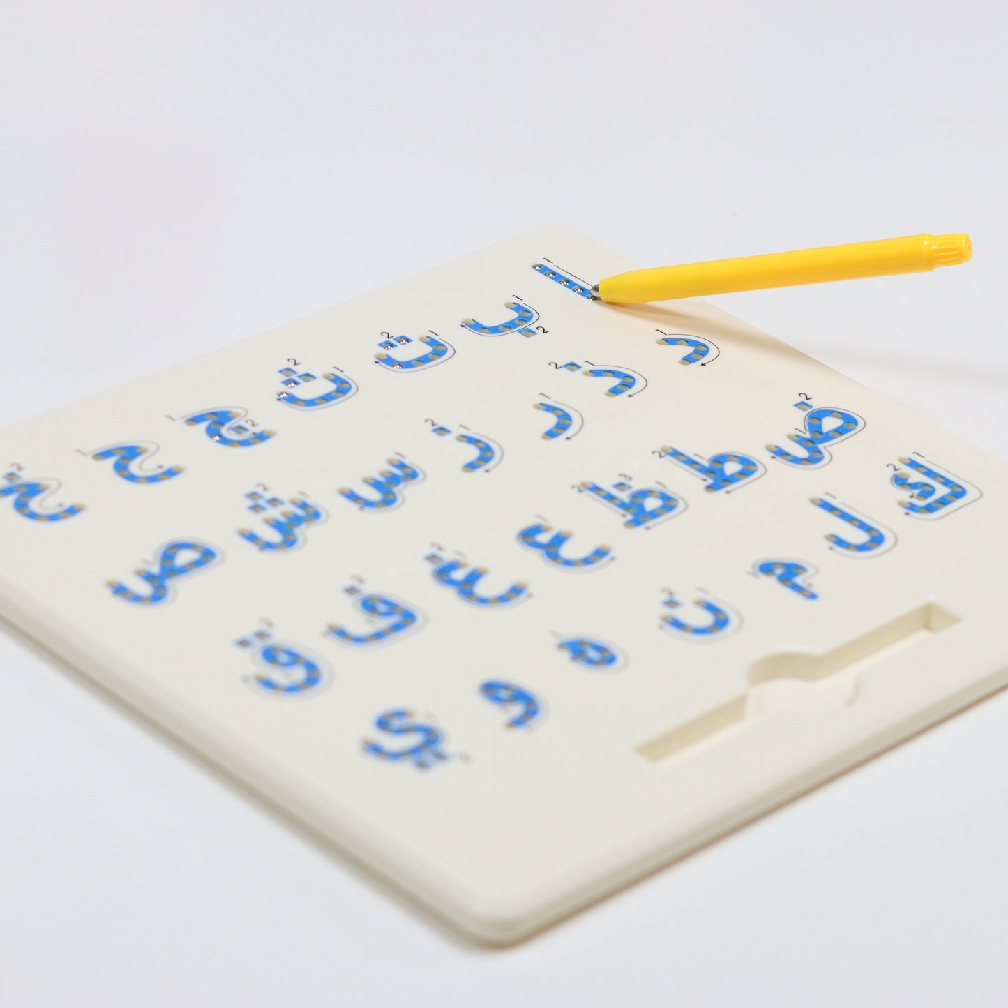 Teach Me Letters – Magnetic Writing Board (Arabic Letters)