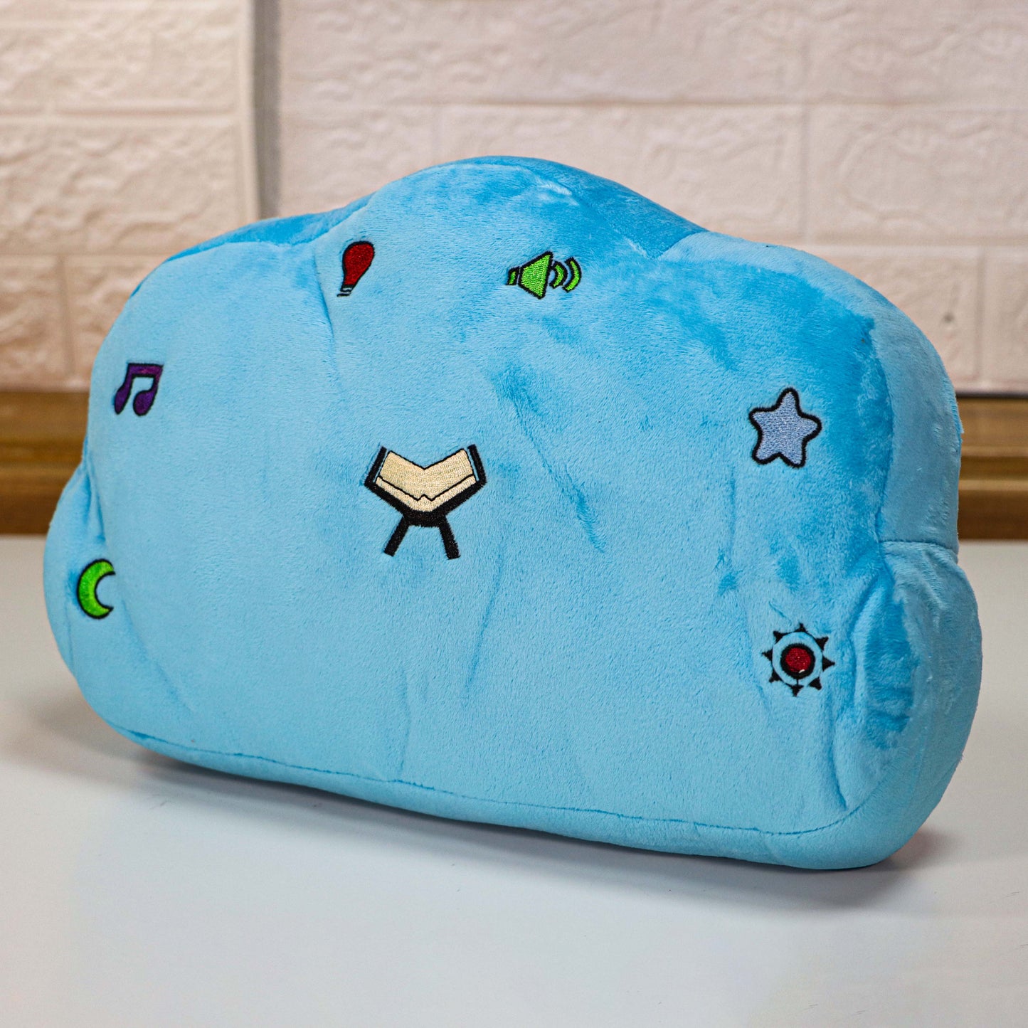 The Talking Illuminated Pillow